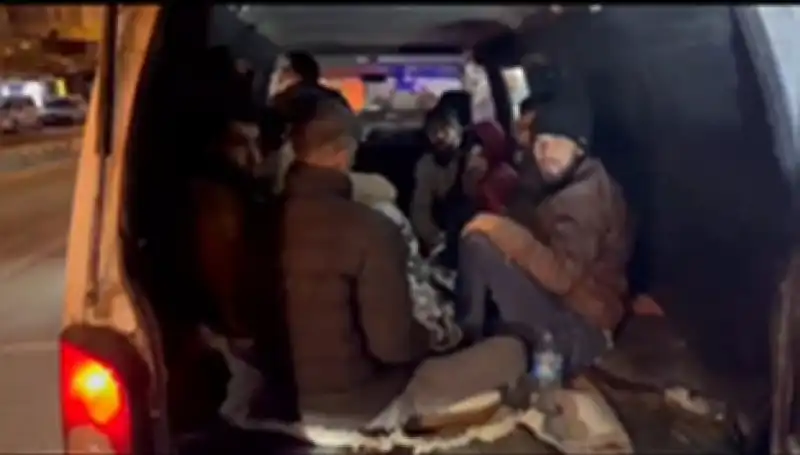 Hatay'da 9 Düzensiz Göçmen Yakalandı