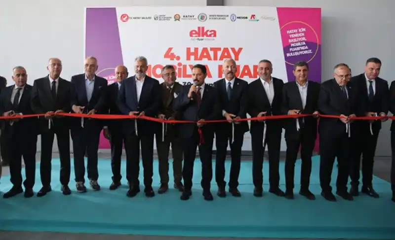 Hatay'da Imalatçıların ürünlerini Tanıttığı 4. Mobilya Fuarı Açıldı