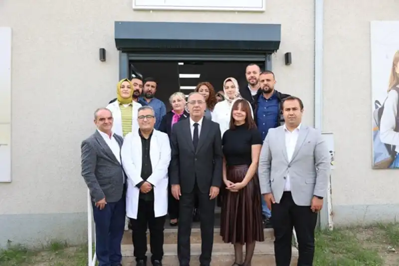 Başkan Yapar, 24 Kasım öğretmenler Günü’nde öğretmenleri Ziyaret Etti