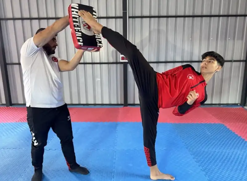 Depremde Kaybettiği Babası Için çıktığı Tatamide Başarıdan Başarıya Koşuyor