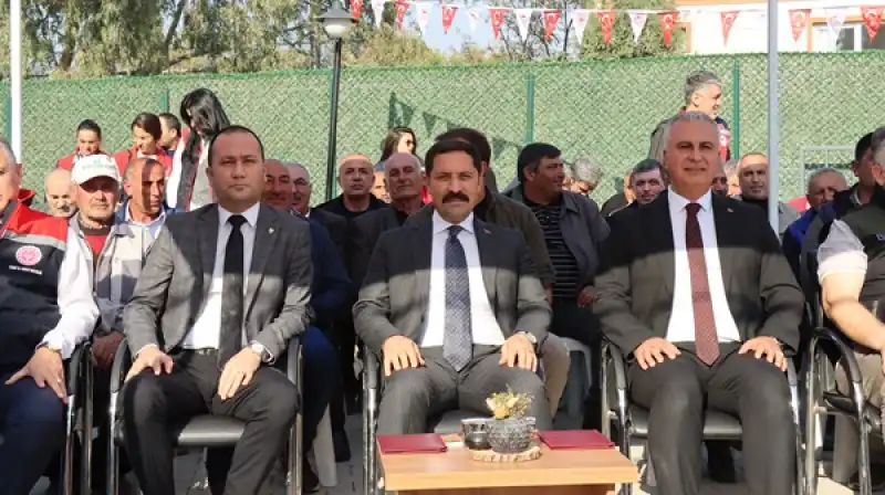 Hatay'da Depremzede 70 üreticiye Keçi Ve Koyun Kırpma Makinesi Dağıtıldı