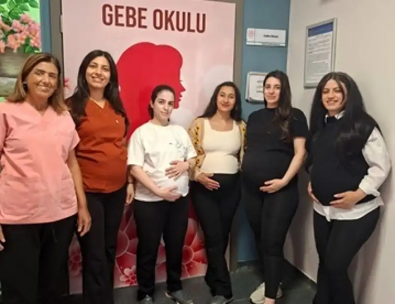 Defne Devlet Hastanesinde Gebe Eğitimi Başarısı