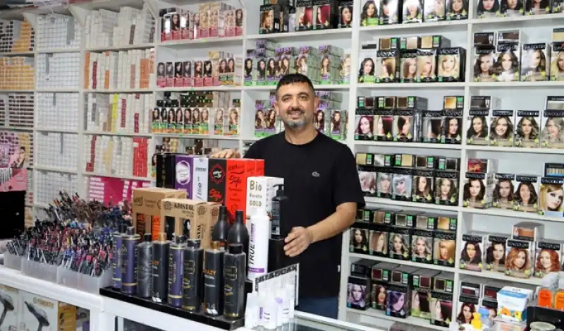 Özgür Kozmetik Yeni Adresinde Hizmet Vermeye Devam Ediyor