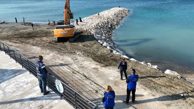 HBB’den Arsuz’a 70 Metrelik Mendirek