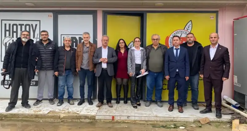 Deniz Dede Seçim Startını Gazeteciler Cemiyetlerinden Verdi