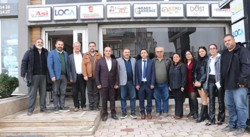 Deniz Dede Seçim Startını Gazeteciler Cemiyetlerinden Verdi