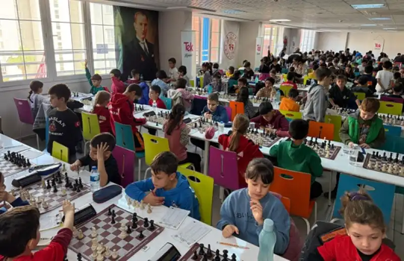 Hatay’ın En Geniş Katılımlı Satranç Turnuvası Tek Kampüs Okullarında Gerçekleştirildi