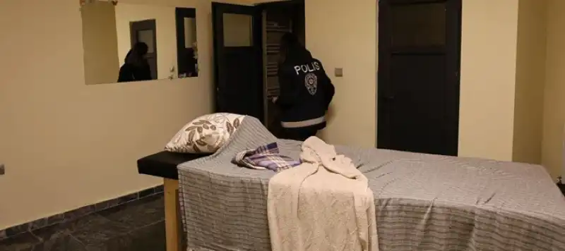 Masaj Salonuna Fuhuş Operasyonu: 6 Yabancı Uyruklu Yakalandı