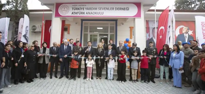 Depremlerden Etkilenen Hatay'da Yaptırılan Anaokulu Törenle Açıldı