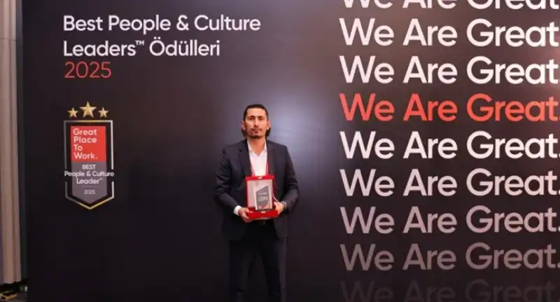 Kandemir’e Anlamlı Ödül