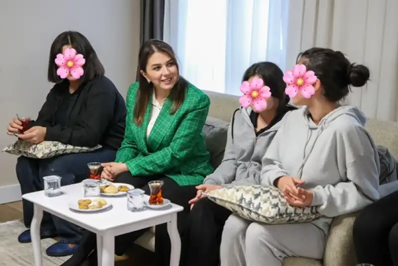 Yüreğimizdeki ışık Projesi Parlıyor: Kitapla çocuklar, Daha Aydınlık Yarınlar Vaat Ediyor