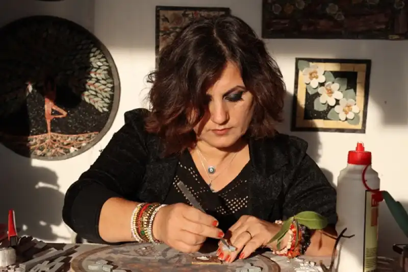 Depremzede Mozaik Sanatçısından Eserlerine 