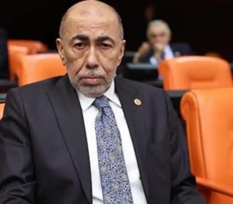 Adnan Şefik Çirkin’den Mesajlar. “Tanksız Ve Uçaksız Bir Orduyla Yol Alamayız”