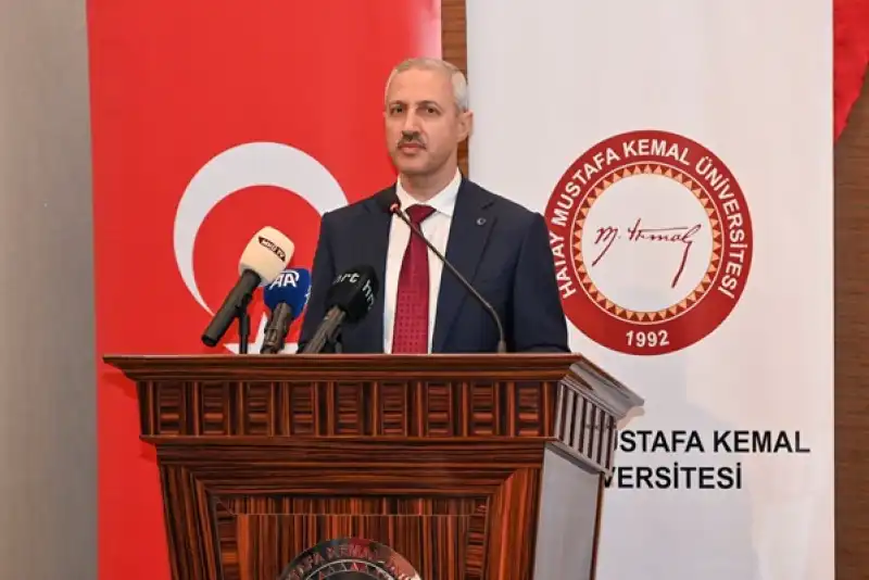 MKÜ Rektörü Prof. Dr. Veysel Eren: “Hatay’ı Bilimle Ayağa Kaldırıyoruz”