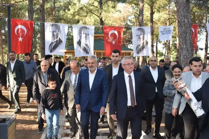 Başkan Öntürk, İskenderun’a Nefes Aldıracak Parkın Açılışını Yaptı