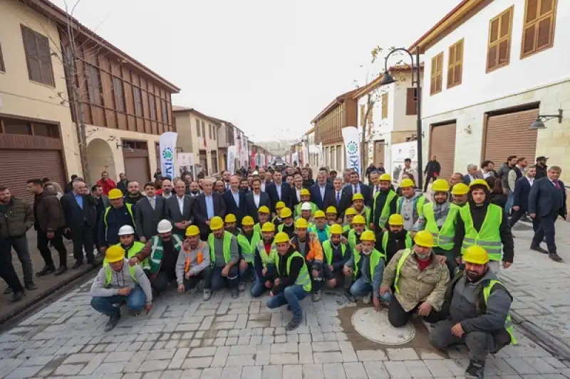 Bakan Kurum, Hatay'da, 455 Bininci Afet Konutu Teslimi öncesi Incelemelerde Bulundu