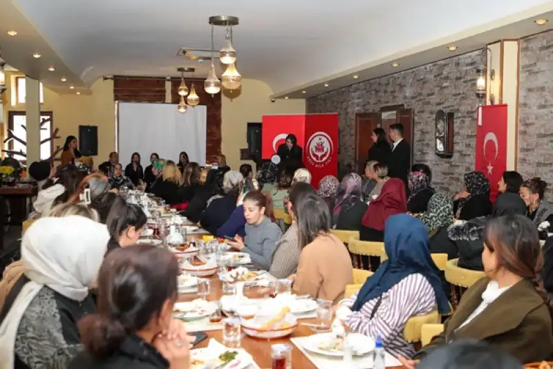 ‘Yüreğimizdeki Işık’ Annelerle Büyüdü!
