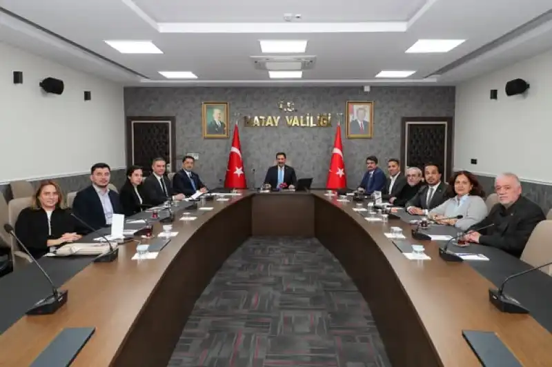 AYSAD Heyeti Hatay Valisi Mustafa Masatli’ Yi Da Makamında Ziyaret Etti