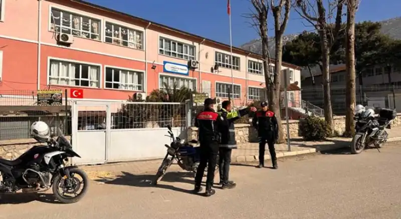 Hatay’da Polis Görevde, Geleceğimiz Güvende!