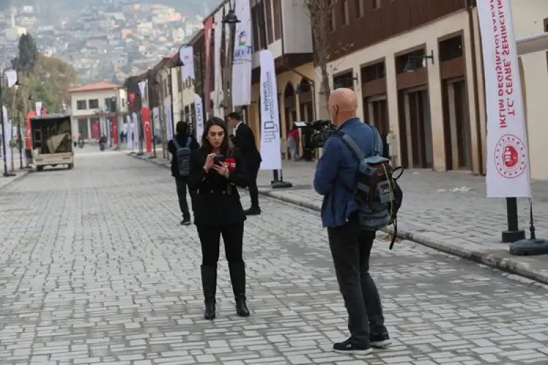 Hatay'da Ağırlanan Gazeteciler 6 Şubat Depremleri Sonrası Yapılan çalışmaları Inceledi