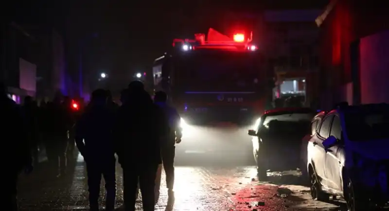 Hatay'da Sanayi Sitesinde çıkan Yangın Kontrol Altına Alındı