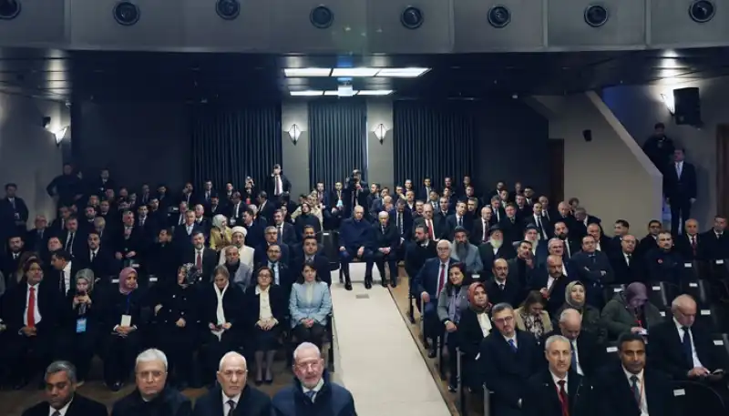 Cumhurbaşkanı Erdoğan, Hatay'da Tarihi Meclis Binasını Ziyaret Etti