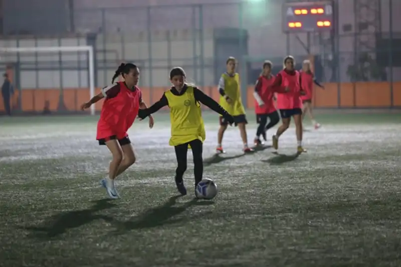 Depremin Izlerini Futbolla Silen Kızlar Gelişim Ligi'ne Hazırlanıyor