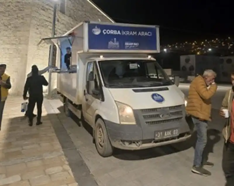 Antakya Belediyesi Gönülleri ısıtıyor