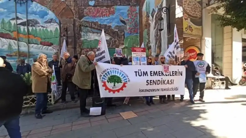 “Emekliler Açlık Sınırının Da Altında Kaldı!”