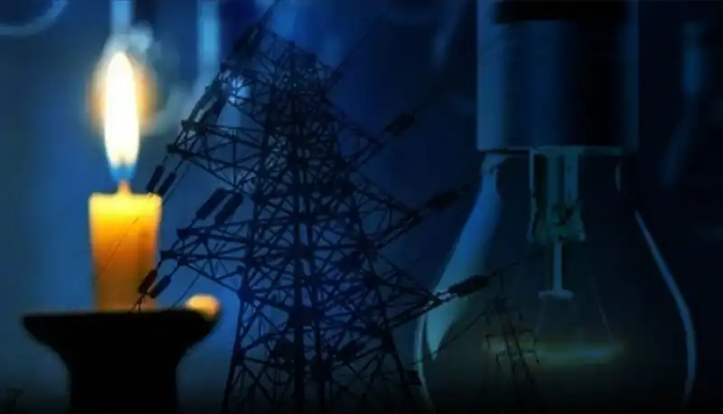 Hataylıların Elektrikle İmtihanı Soğuk Havalarda Da Devam Ediyor!