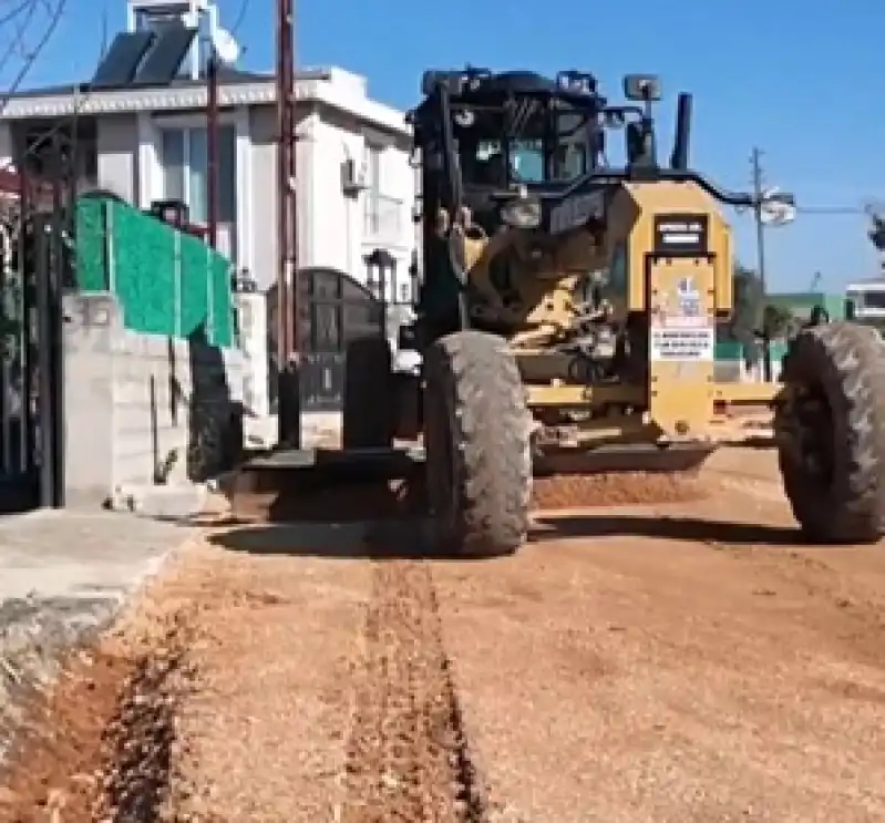 Daha Konforlu Ve Güvenli Ulaşım Için Yol çalışmaları Devam Ediyor