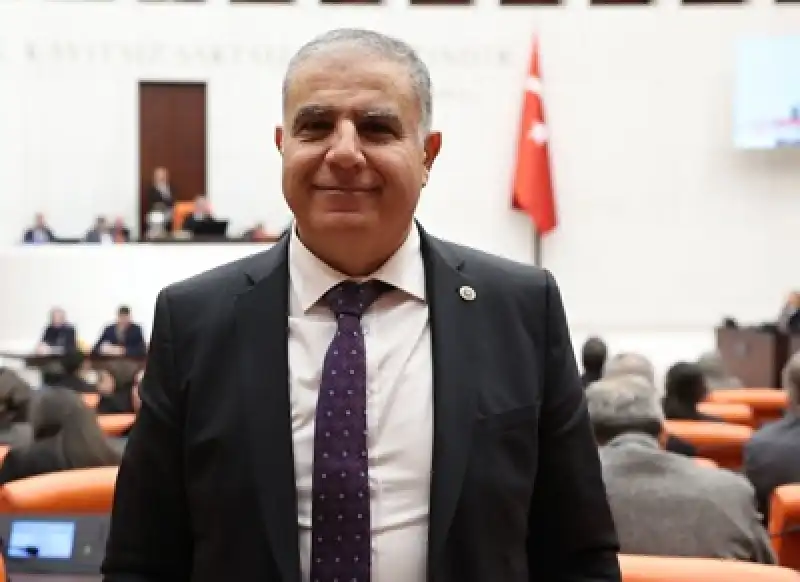 Güzelmansur: Hatay’da Depremzedelere TOKİ Mağduriyeti Yaşatılıyor