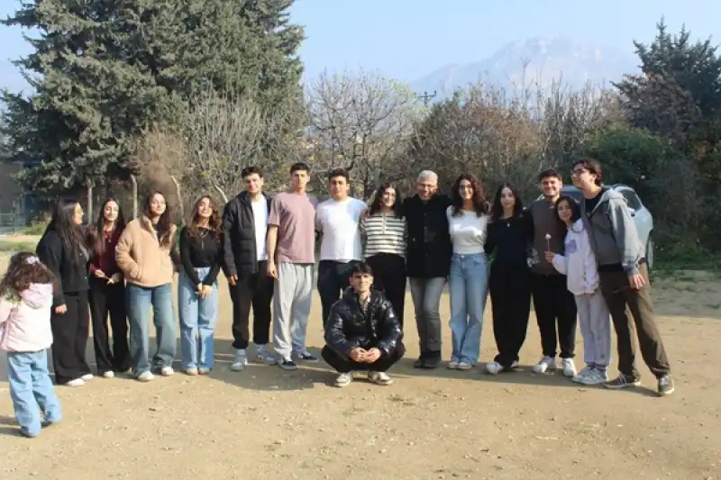 Z Küp Kurs Merkezi’nde Geleneksel Sucuk Ekmek Buluşması