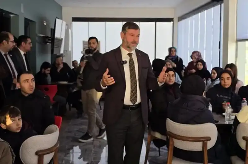 İl Müftüsü Topçu Gençlerle Bir Araya Geldi