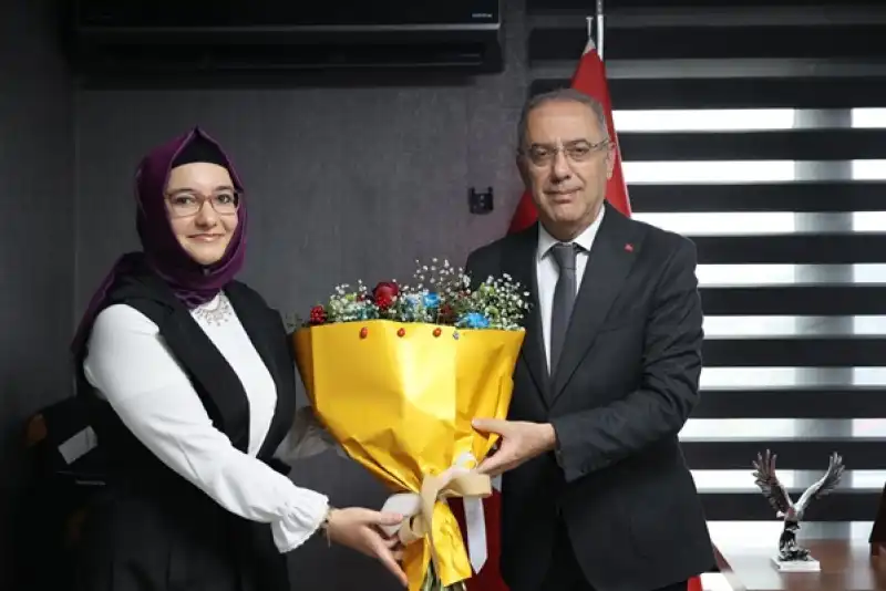 Başkan Yapar, Sosyal Denge Tazminatı Sözleşmesi Imzaladı