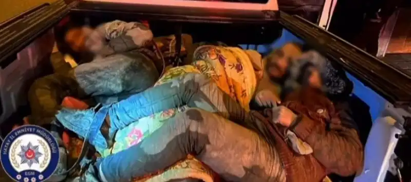 Antakya-Belen Yolunda 8 Kaçak Göçmen Yakalandı 