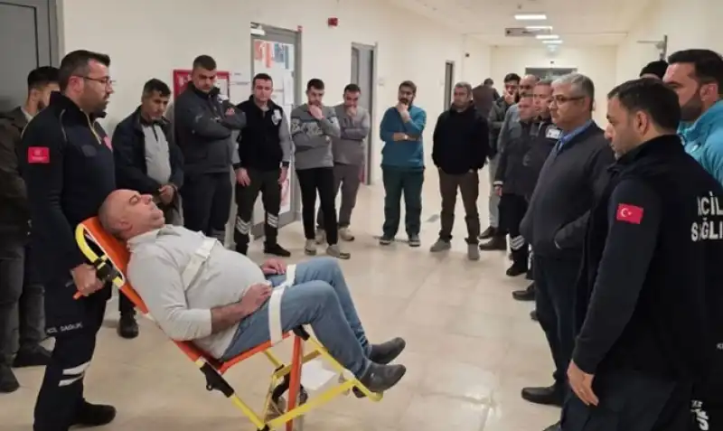 Altınözü Devlet Hastanesi’nde Masa Başı HAP Tatbikatı Gerçekleştirildi