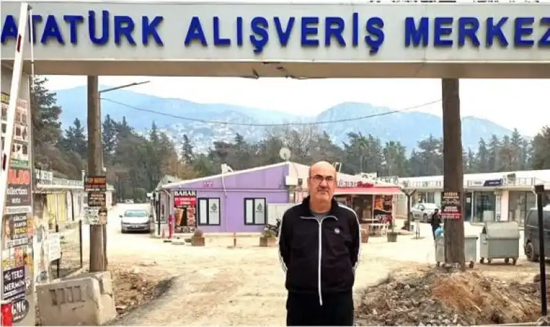Gündüz Caddesi Esnafı Zor Durumda 
