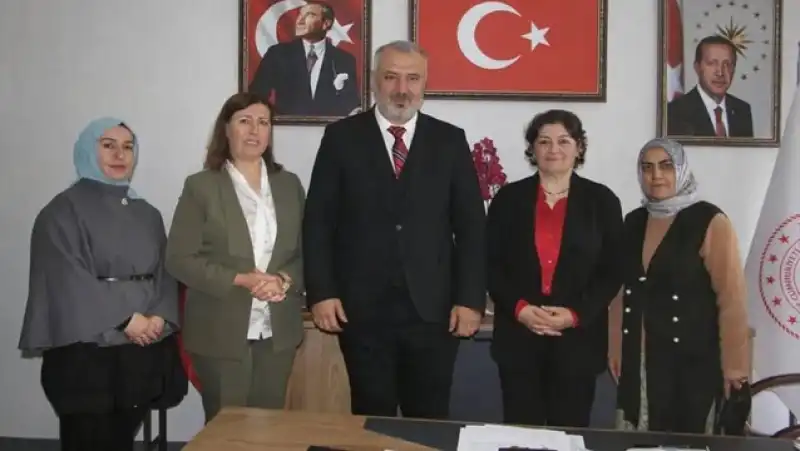 MHP Kaçep’ten Aile Ve Sosyal Hizmetler Müdürü Yıldırım'a Ziyaret