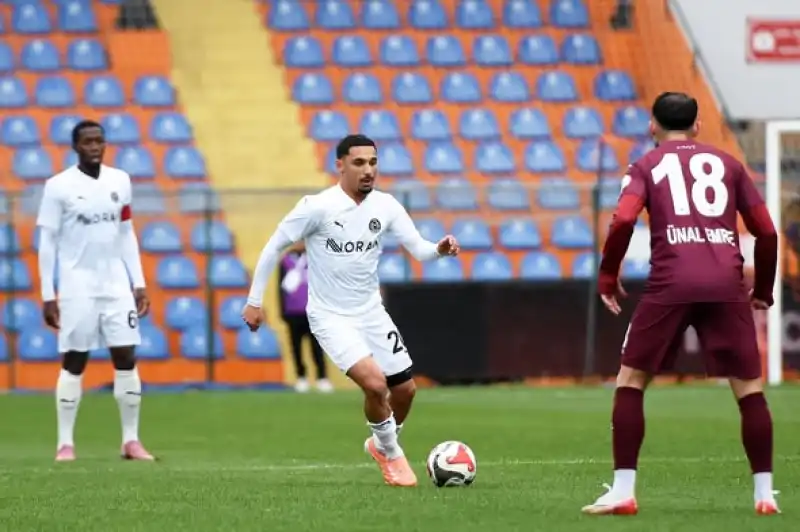 Hatayspor Puanı 90+9’da Kurtardı 2-2