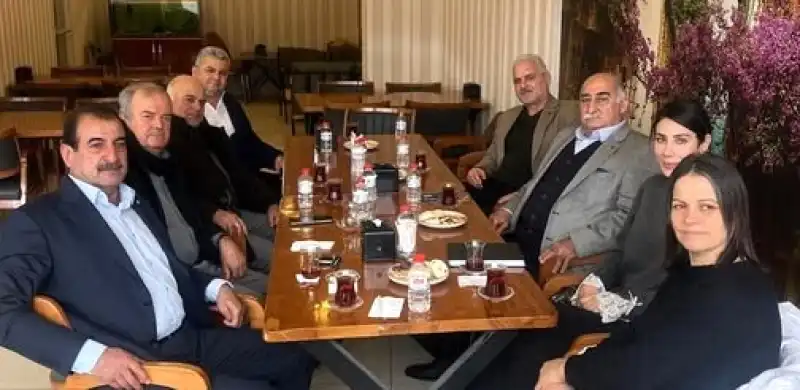 Kaşgöz Muhtarlarla Hatay’ı Konuştu