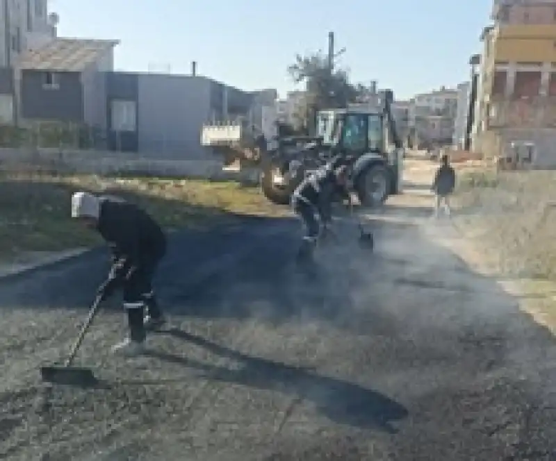 Akasya Ve Narlıca’da Asfalt Onarım Çalışması