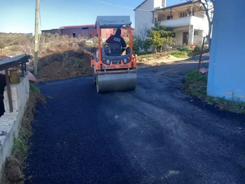 Akasya Ve Narlıca’da Asfalt Onarım Çalışması