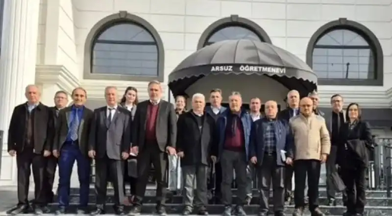 Halk Eğitim Müdürleri Arsuz’da Buluştu