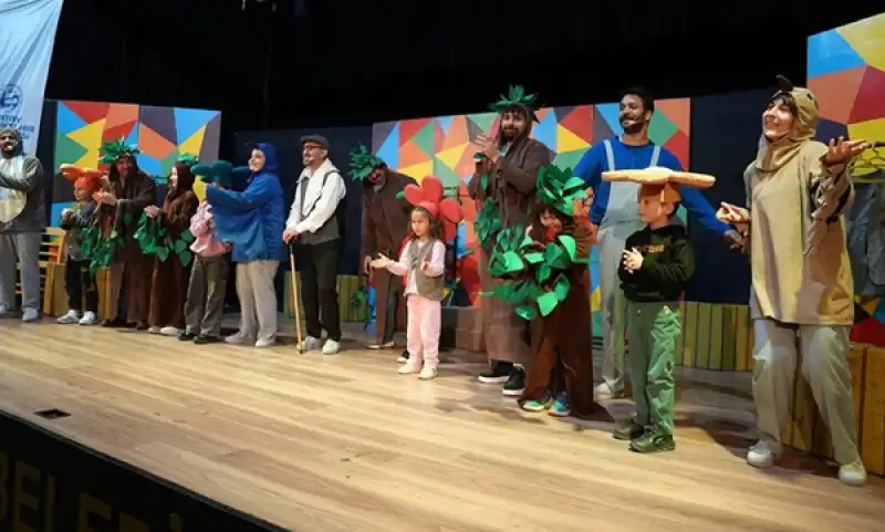 HBB Tiyatrosu Erdemli ’de çocuklarla Buluştu