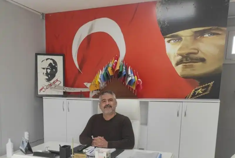 Alakuş’tan Depremzede Esnaf İçin Çağrı: “Hatay Ayağa Kalkmadan Türkiye Ayağa Kalkamaz”