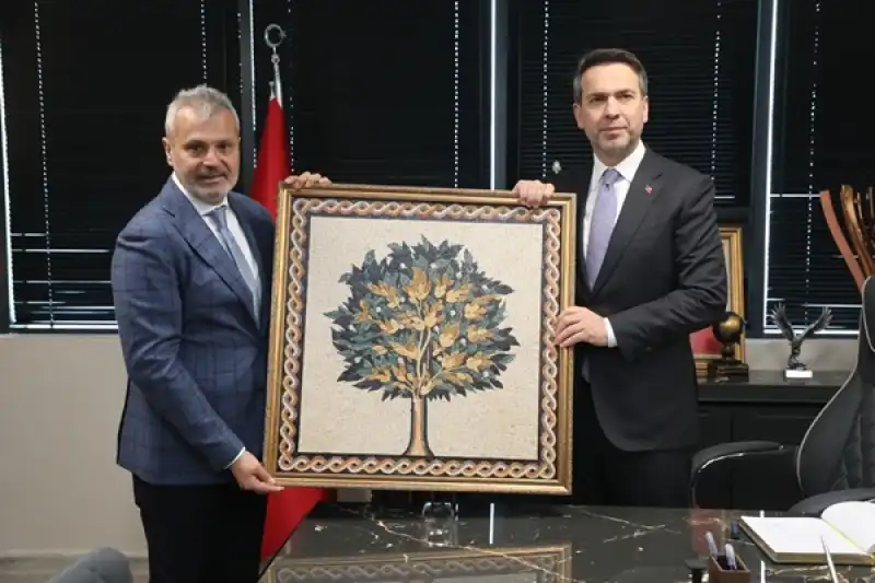 Bakan Bayraktar’dan Başkan Öntürk’e Ziyaret