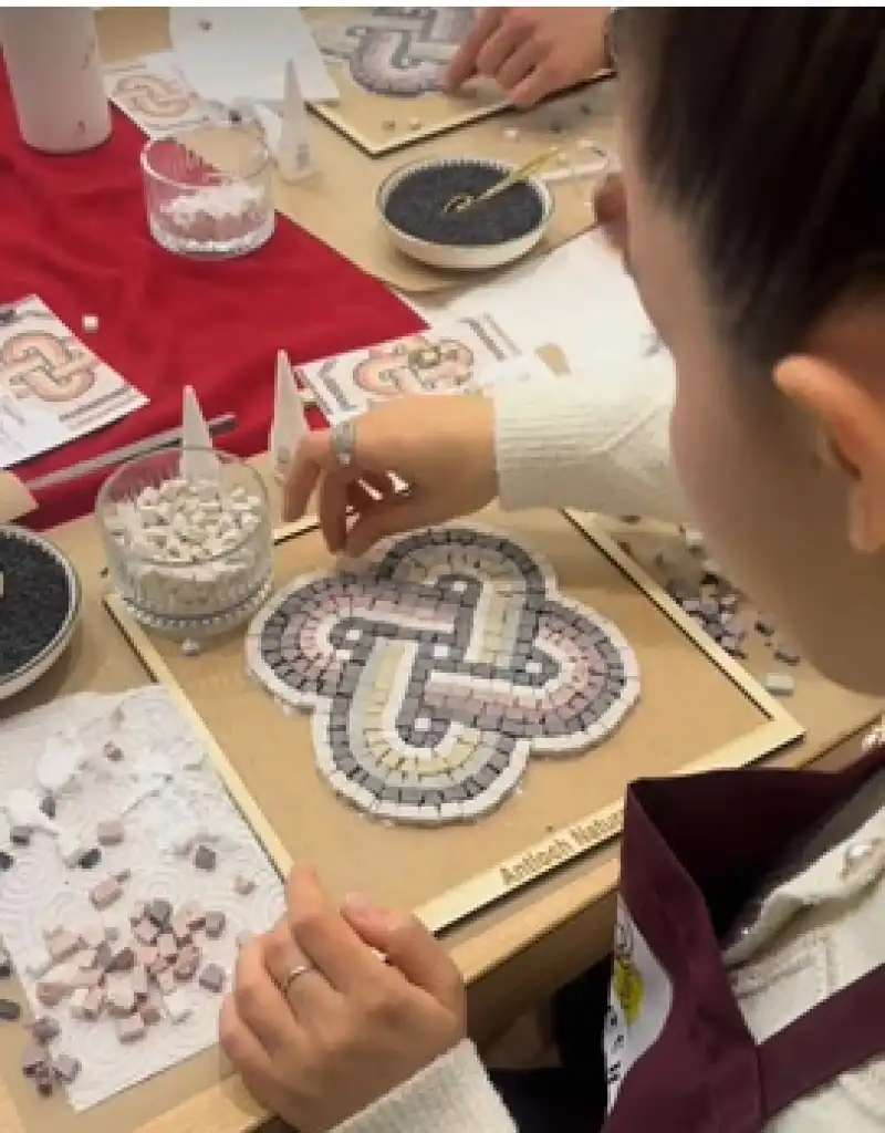 ANTIOCH NATURA LAB’ta Mozaik Sanatına Anlamlı Yolculuk