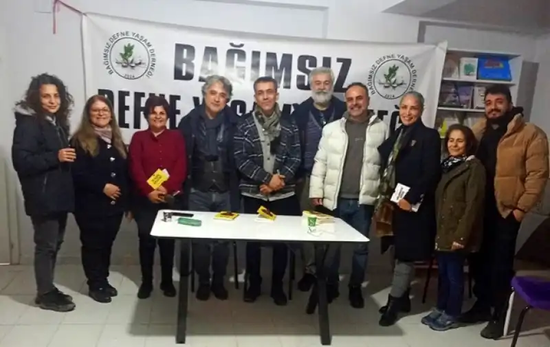 Burhan Tat’ın İmza Günü Buruk Geçti