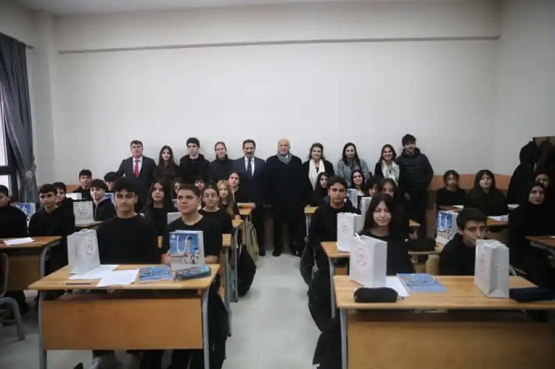 Hatay Hüsnü Özyeğin Anadolu Lisesi Eğitime Başladı